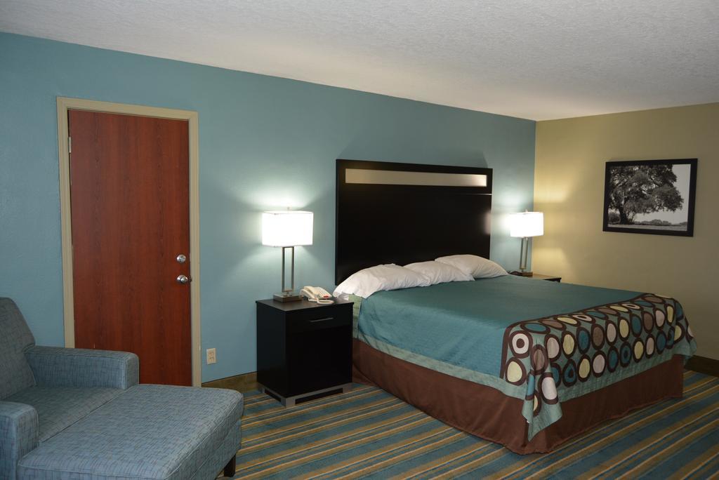 Motel Super 8 By Wyndham