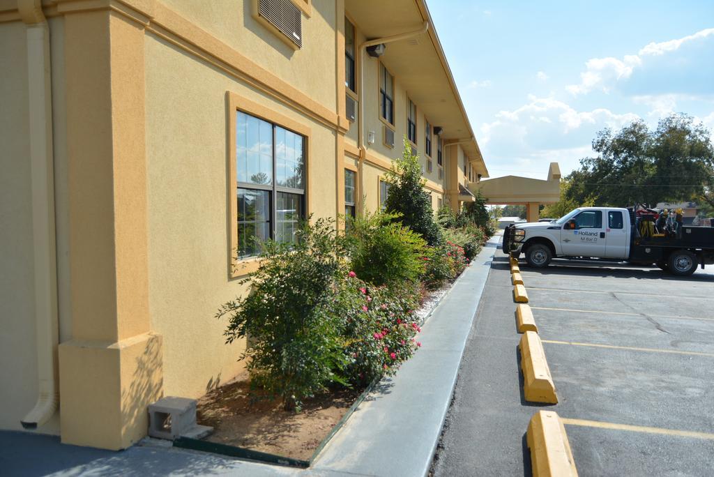 Super 8 By Wyndham